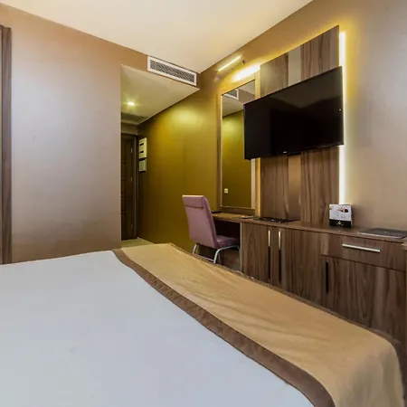 Hotel Turk Ferro 3*