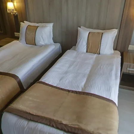 Turk Ferro Hotel 3*